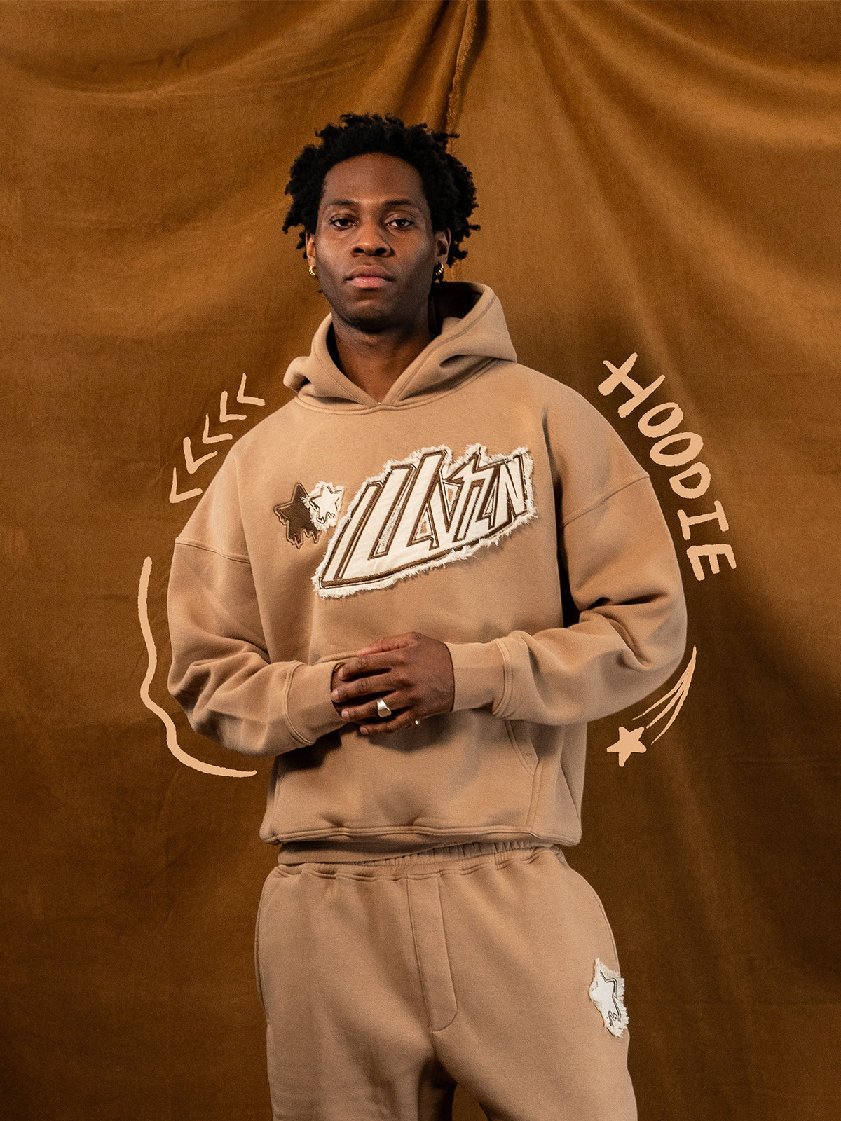 DISTRESSED APPLIQUE HOODIE - PEANUT